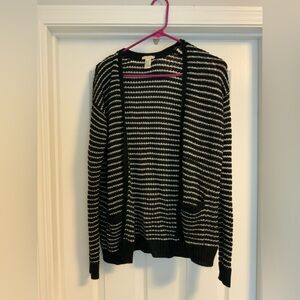 Forever 21 Black & White Striped open knit Cardigan